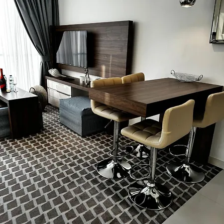 Marine Hotel Prywatny Apartament Z Widokiem Na Morze Kolberg Exterior foto
